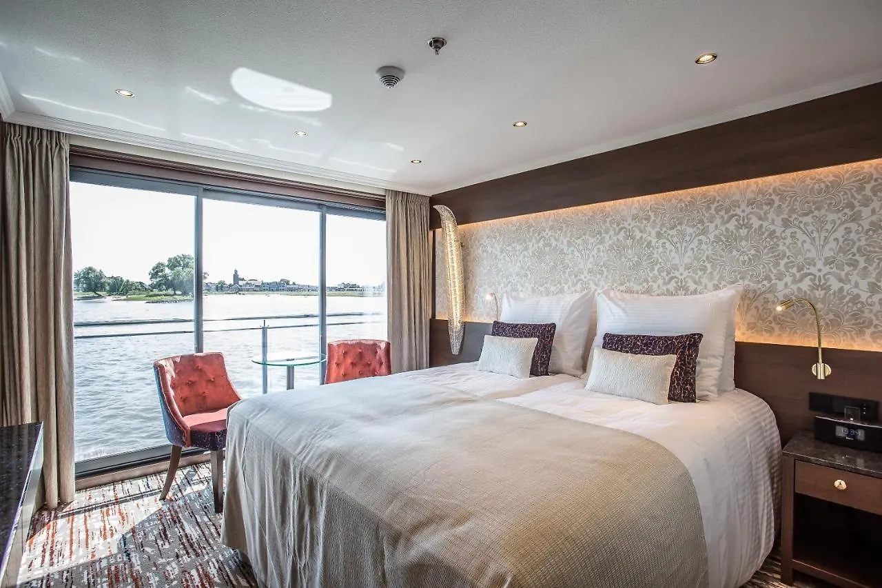 Otel Viva Riverside Altstadt Duesseldorf