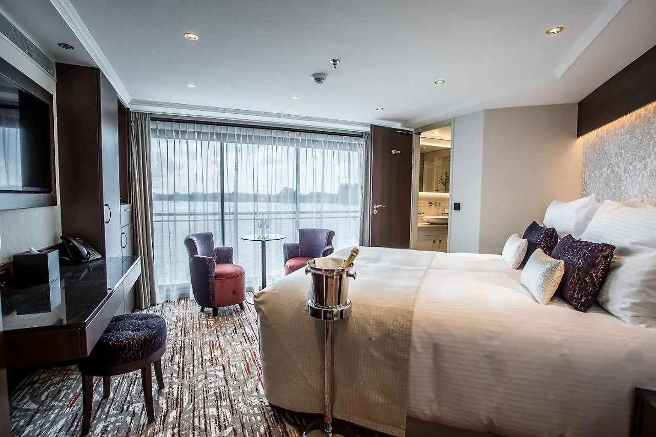 Otel Viva Riverside Altstadt Duesseldorf