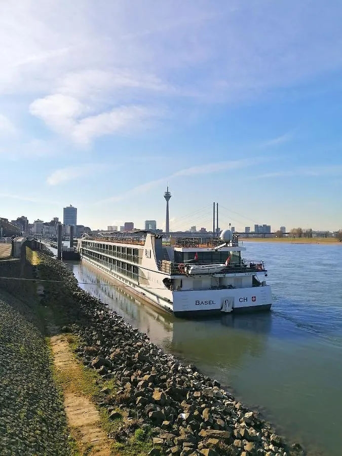 Otel Viva Riverside Altstadt Duesseldorf