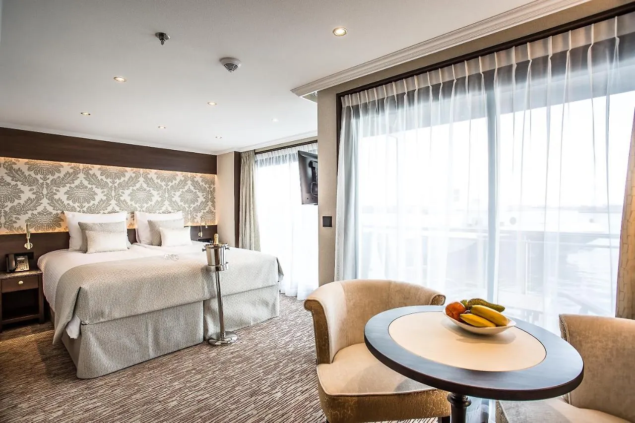 Viva Riverside Altstadt Duesseldorf Hotel Düsseldorf